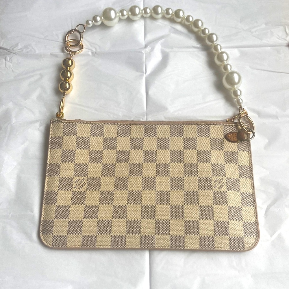Louis Vuitton 100% Authentic Damier Azur Pouch